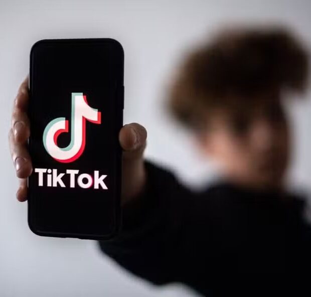 afp 20250911 74668cq v1 midres filesfranceparliamentsocialnetworktiktok