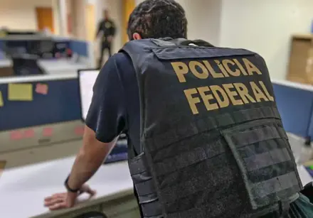 pf reprime esquema de lavagem de capitais e de evasao de divisas em sp e em sc