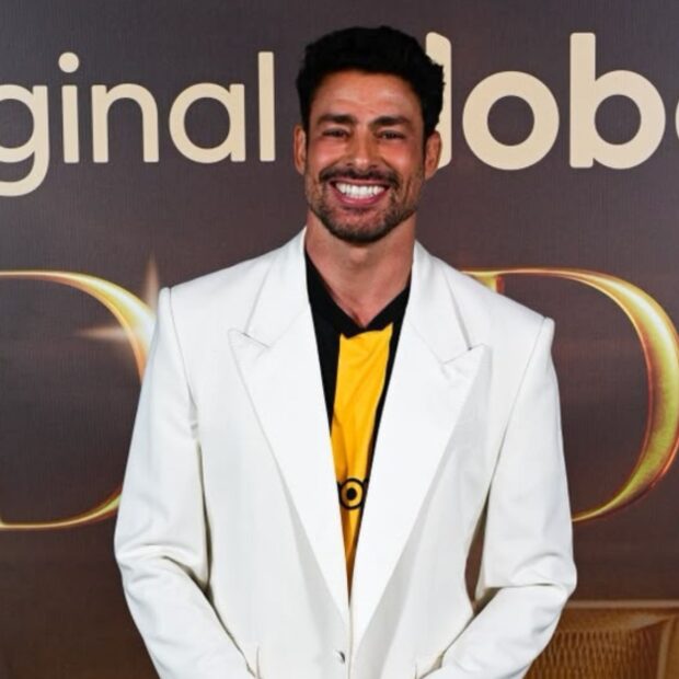 Cauã Reymond apresentou a série Jogada de Risco em evento realizado em São Paulo - Créditos: Globo/ Bob Paulino