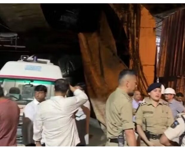 policiais e membros da forca nacional de resposta a desastres da india apos o desabamento de um tunel no estado de sikkim 1784629802577 v2 4x3