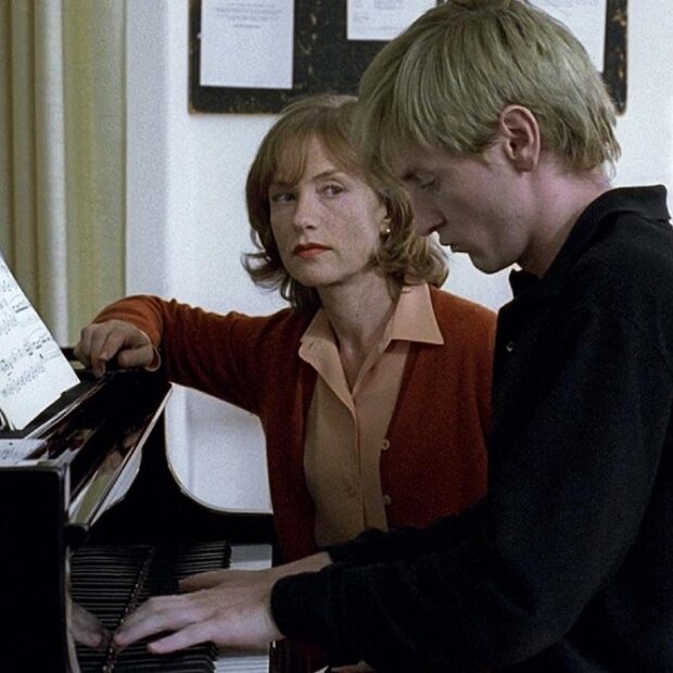 a professora de piano cine brasília agência um nome