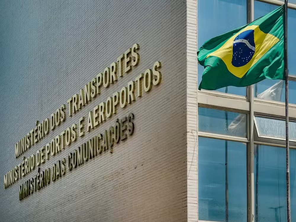 ministério de portos e aeroportos