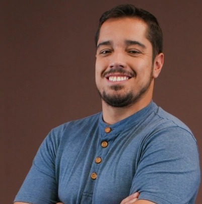 Jornalista mineiro construiu carreira em diferentes plataformas da Rede Gazeta, em Vitória