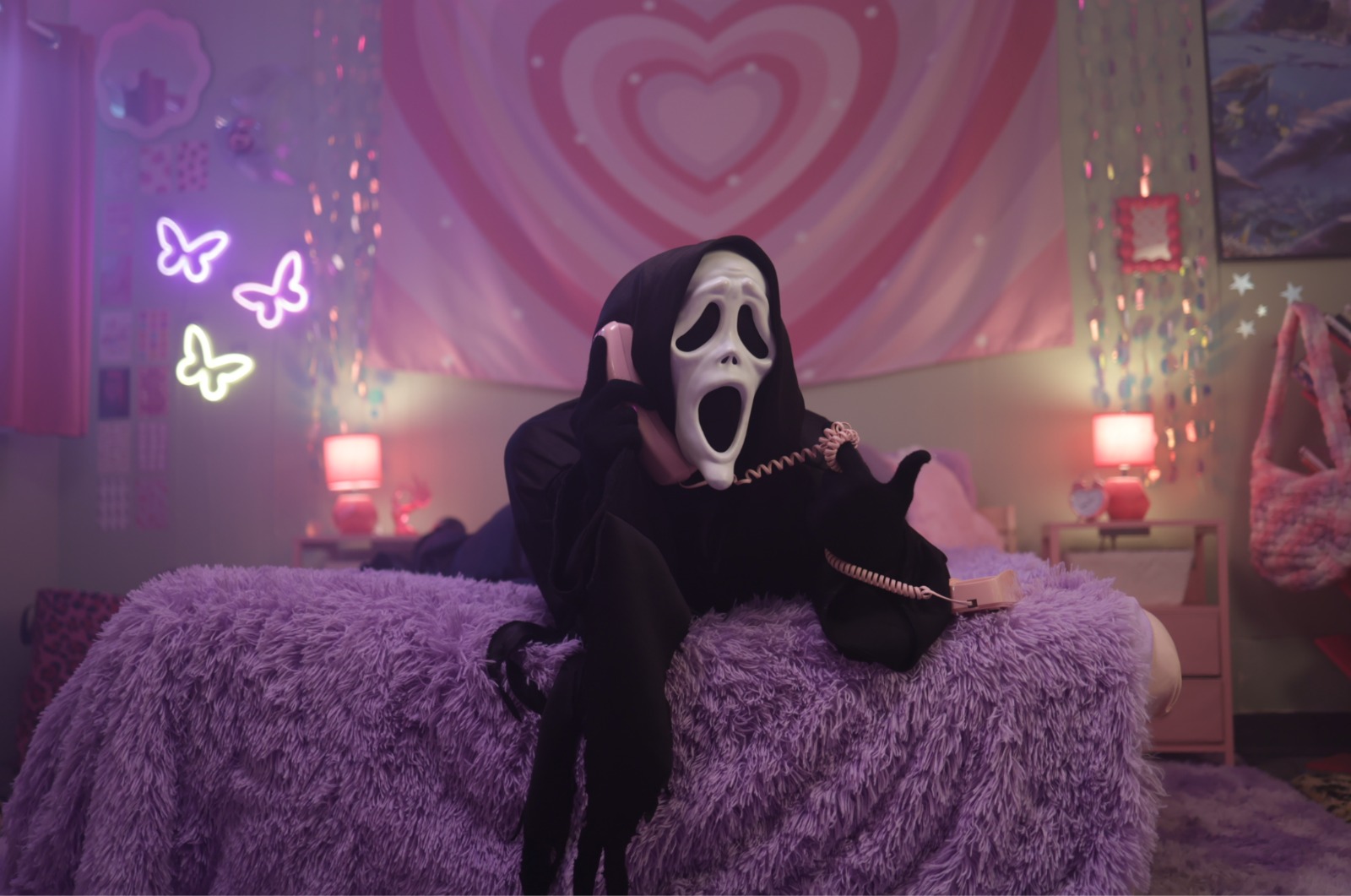 Ghostface aparece em campanha no OnlyFans para divulgar “Todo Mundo em Pânico” (2026)