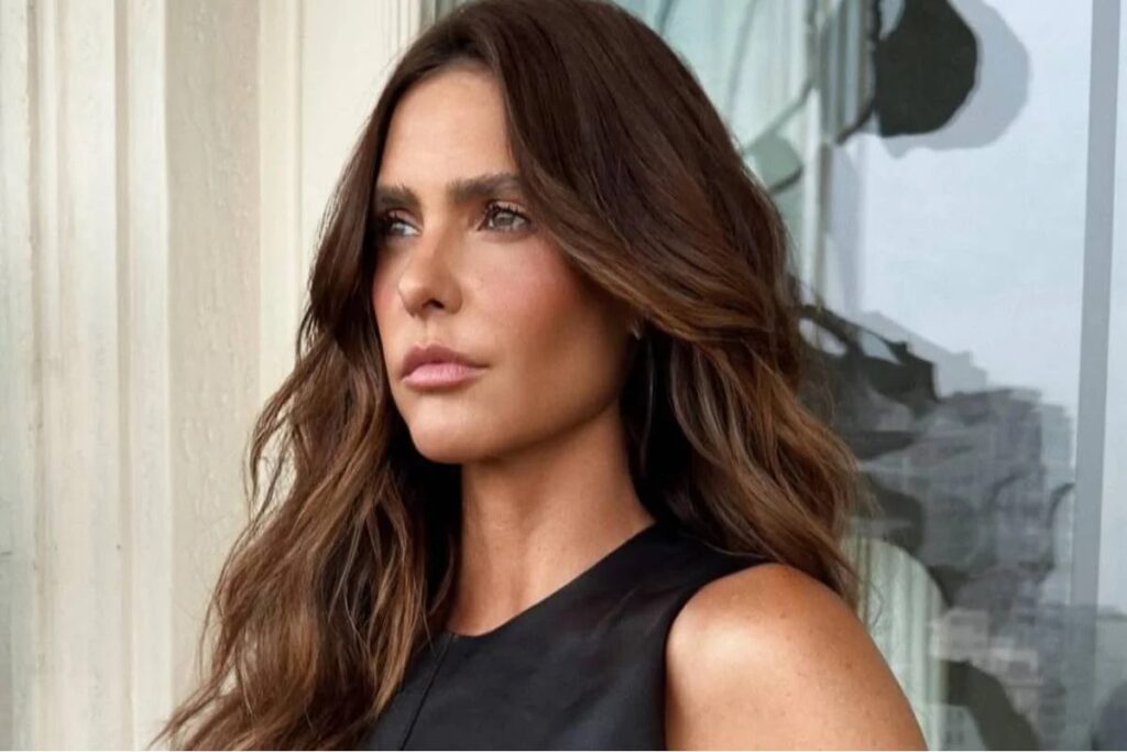 A apresentadora questiona na Justiça a cobrança feita pela empresa de gestão financeira
