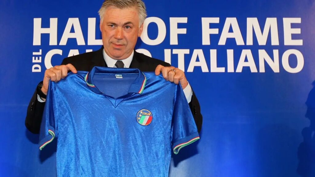 A Itália busca novo treinador após ficar fora da Copa do Mundo de 2026