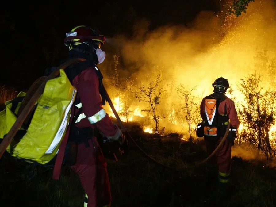 afp 20260719 c2kn29e v2 midres spainforestfireemergency