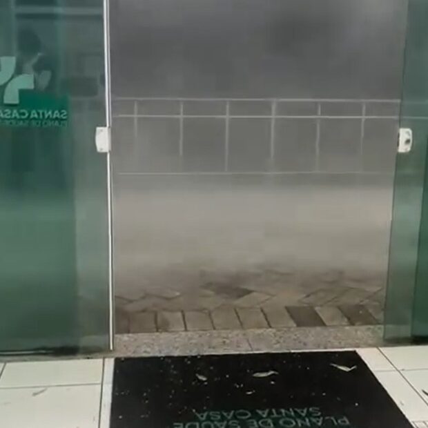 chuva e ventania causaram estragos na regiao de ribeirao preto 1784894184900 v2 4x3