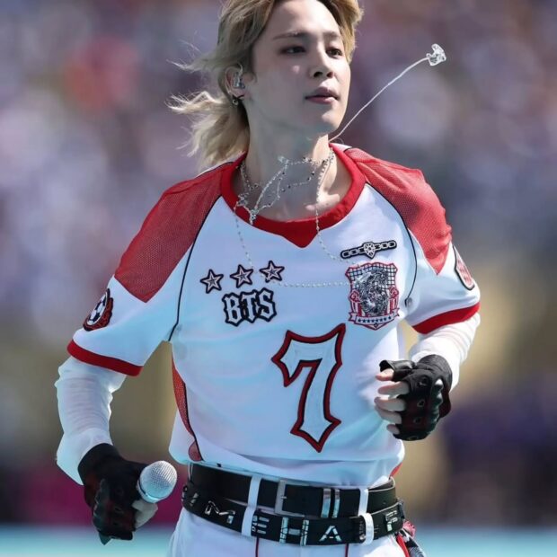 camisa usada por jimin lidera leilão da final da copa