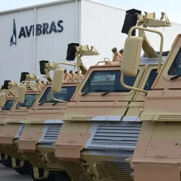 avibras 1140x815
