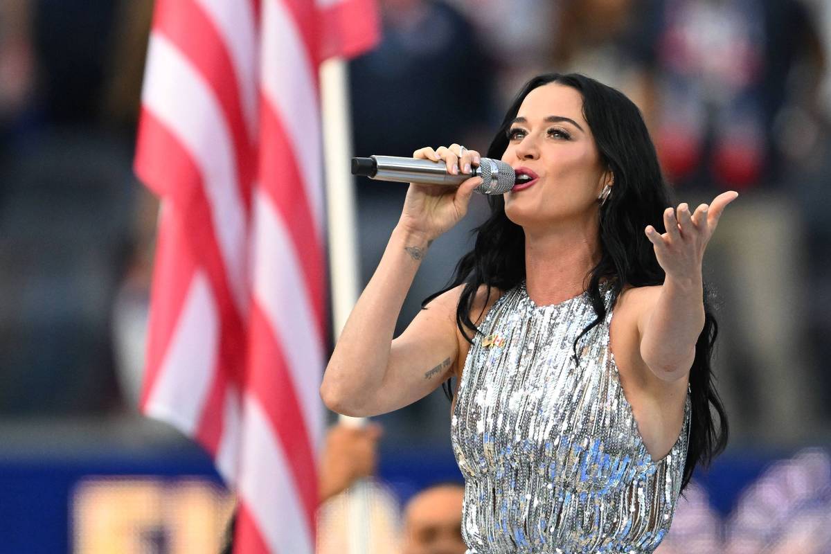 Katy Perry critica Trump por usar "Firework" em vídeo de ataques