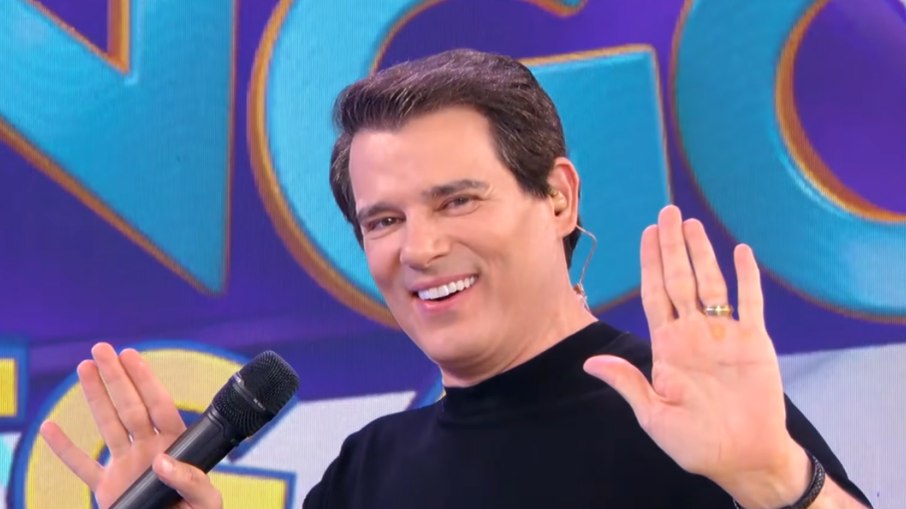 O apresentador do SBT brincou com o resultado e até incentivou as participantes a enviarem uma DM.