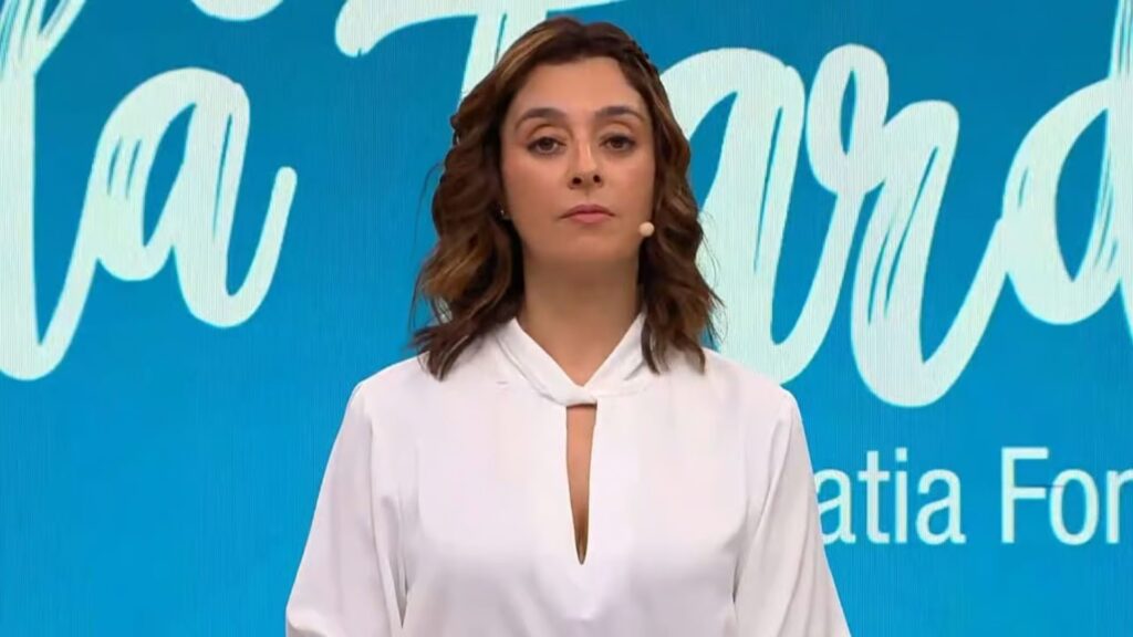 Catia Fonseca negocia retorno à TV aberta em conversas com a Jovem Pan.
