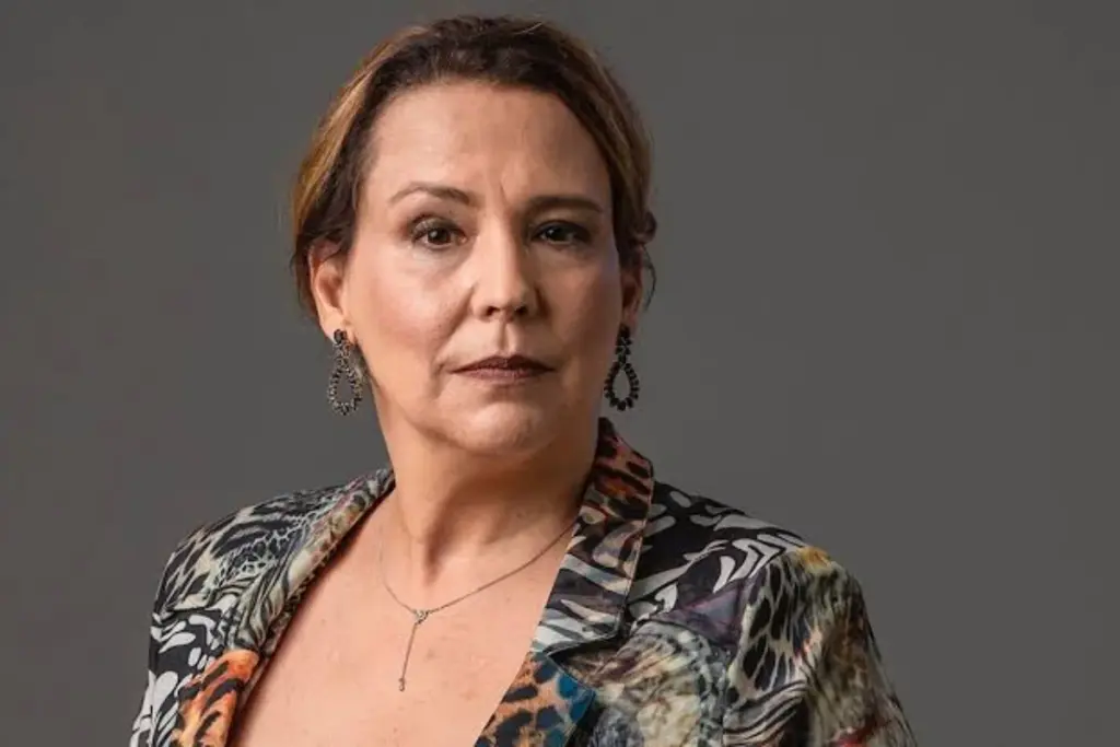 Após exames de rotina na Clínica São Vicente, Ana Beatriz Nogueira reforçou que segue trabalhando normalmente.