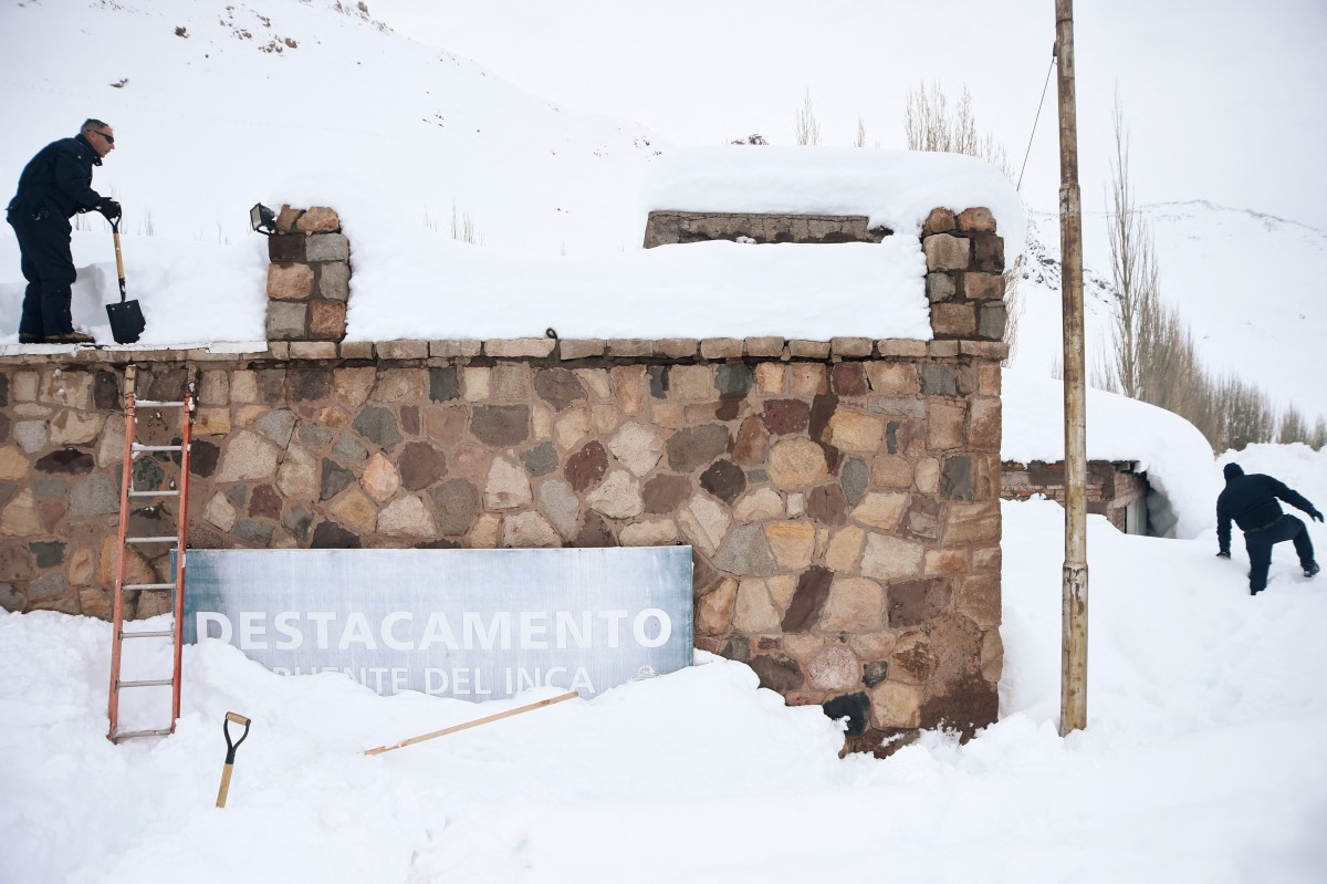 argentina weather snow