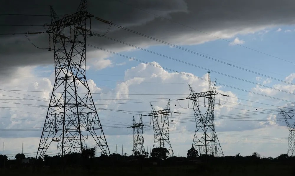 946196 energia linha de transmissao 16