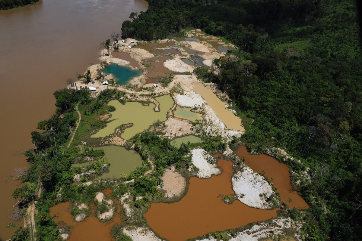 suriname france overseas guiana mining