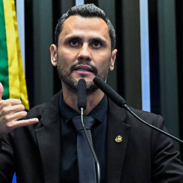 A decisão ocorreu dias após pesquisa da Genial/Quaest apontar Cleitinho na liderança da corrida eleitoral no estado.