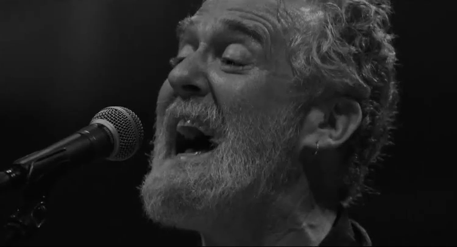 Glen Hansard morreu aos 56 anos após acidente de moto em Dublin
