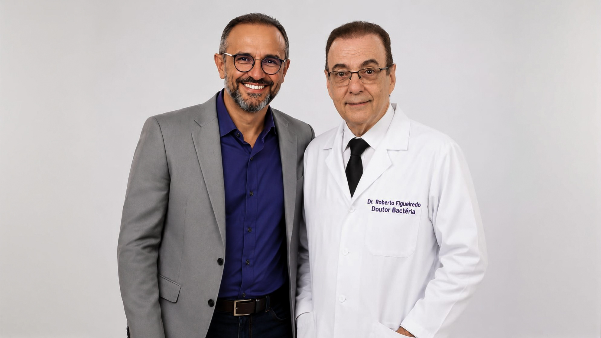 Campanha “O Exame que Salva” impulsiona diagnóstico precoce de câncer Iniciativa de Ronaldo Dias e Dr. Bactéria democratiza o autoexame mensal para evitar tratamentos invasivos na saúde pública No panorama da saúde pública brasileira, a baixa conscientização sobre o câncer de boca representa um gargalo crítico tanto para o bem-estar da população quanto para a sustentabilidade dos sistemas previdenciário e hospitalar. Por evoluir de forma assintomática nas etapas iniciais, a enfermidade costuma ser descoberta em estágios avançados, o que eleva a taxa de mortalidade e demanda intervenções de alta complexidade. A escassez de informação transforma uma patologia com elevado índice de cura em um severo desafio econômico e operacional para a medicina contemporânea. Para enfrentar essa assimetria de informação, o cirurgião-dentista Ronaldo Dias de Oliveira, fundador da NOP Odonto e da Prime RX Odontológico, centro especializado em radiologia e diagnóstico de precisão, uniu mais de três décadas de experiência clínica ao biomédico Roberto Figueiredo, popularmente conhecido como Dr. Bactéria. Juntos, idealizaram a campanha nacional "O Exame que Salva". A iniciativa estrutura um modelo educativo voltado à democratização do conhecimento e à disseminação de diretrizes preventivas acessíveis a todas as camadas da sociedade. "O combate às doenças silenciosas não depende apenas do avanço tecnológico dos consultórios, mas do letramento em saúde e da autonomia da população frente ao próprio corpo", afirma Dr. Ronaldo Dias de Oliveira. Segundo o especialista, o papel da odontologia moderna transcende o tratamento reativo e deve focar no diagnóstico precoce como pilar central de preservação da vida. "Quando o cidadão compreende os sinais de alerta, a medicina preventiva ganha a agilidade necessária para intervir antes que a lesão se torne um risco sistêmico", destaca.