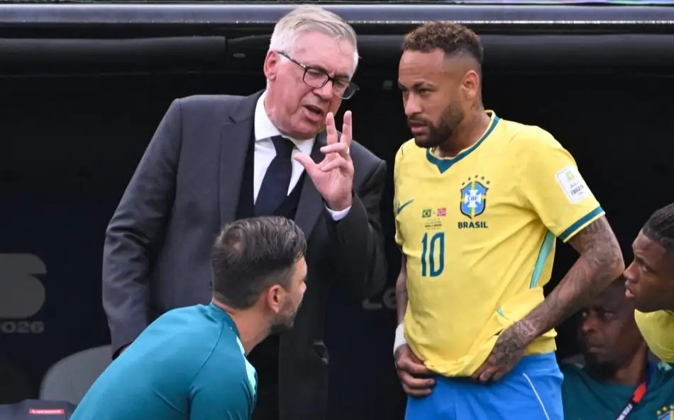 Carlo Ancelotti apontou que Neymar poderia ter chegado melhor preparado ao início da Copa