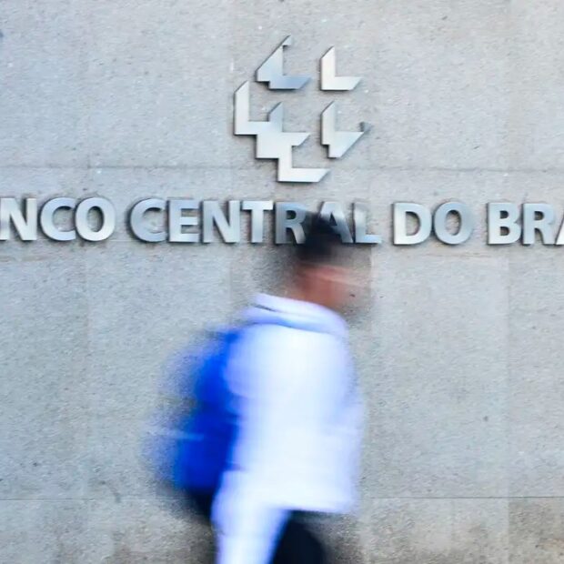banco central mcajr abr 0104222273 0