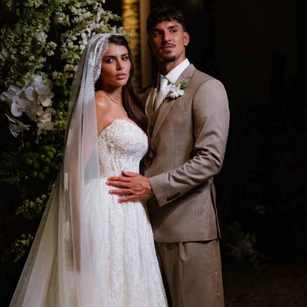 O casamento de Gabriel Medina e Isabella Arantes ganhou um momento inesperado com o anúncio da primeira gravidez do casal.