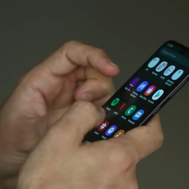 uso de smartphone e celular050720211243