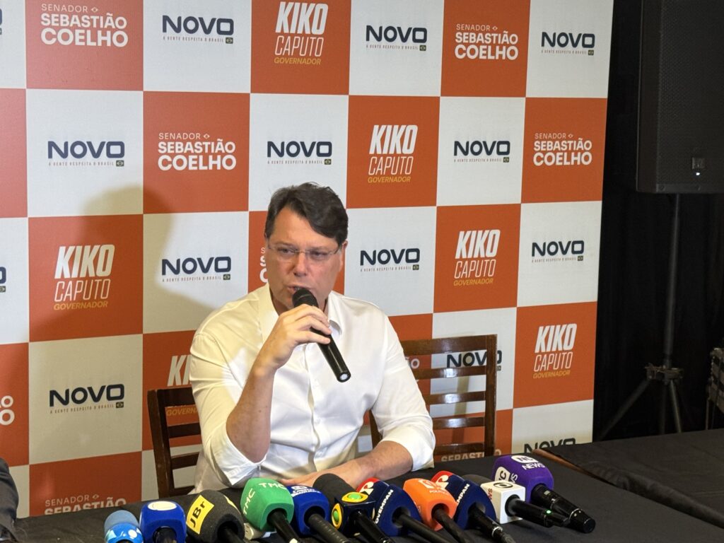 kiko caputo esta de branco candidato a governador do df