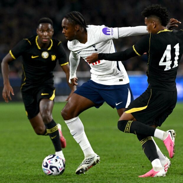 fbl aus eng chelsea tottenham friendly