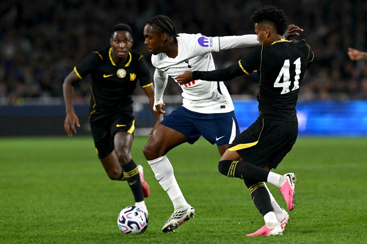 fbl aus eng chelsea tottenham friendly