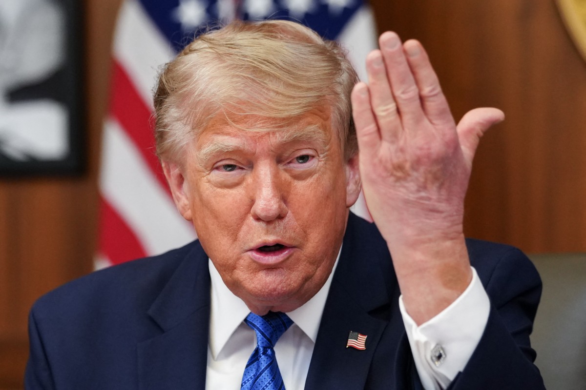 us president donald trump holds cabinet meeting