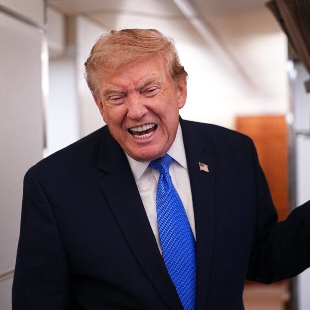 president trump returns to washington