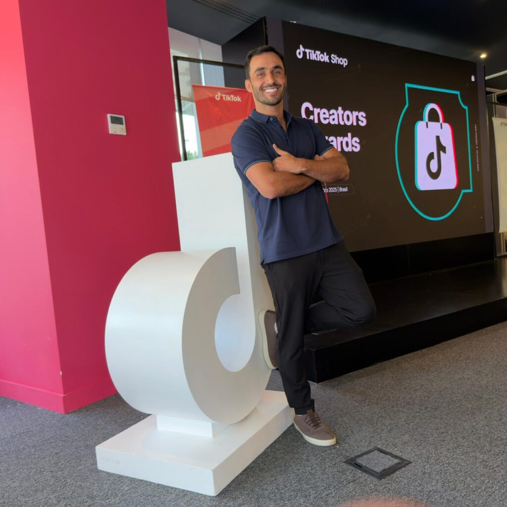 Conhecido por 59% dos consumidores digitais brasileiros, o TikTok Shop já movimenta milhões e transforma criadores em vendedores de grande alcance.