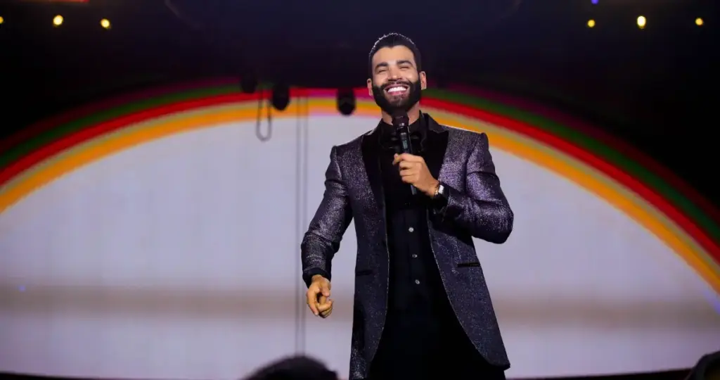 Segundo fontes da coluna, a mágoa de Gusttavo Lima com Amauri Soares segue refletindo na relação com a Globo.
