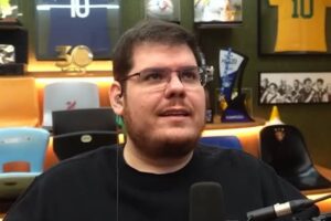 Casimiro Miguel e a CazéTV foram acionados na Justiça por comentário feito durante live