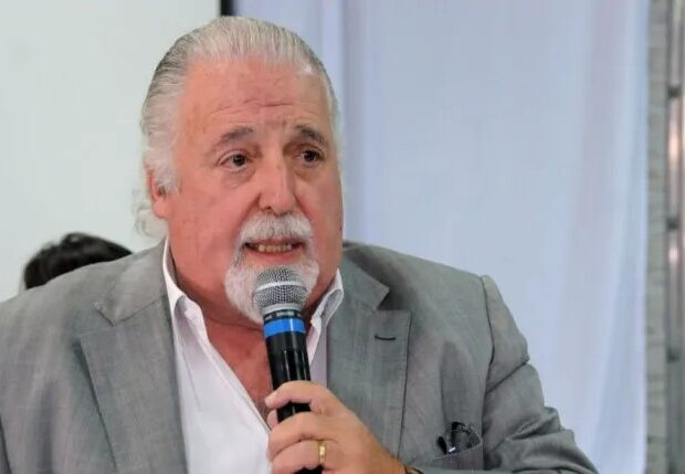 carlos 762x429.jpg