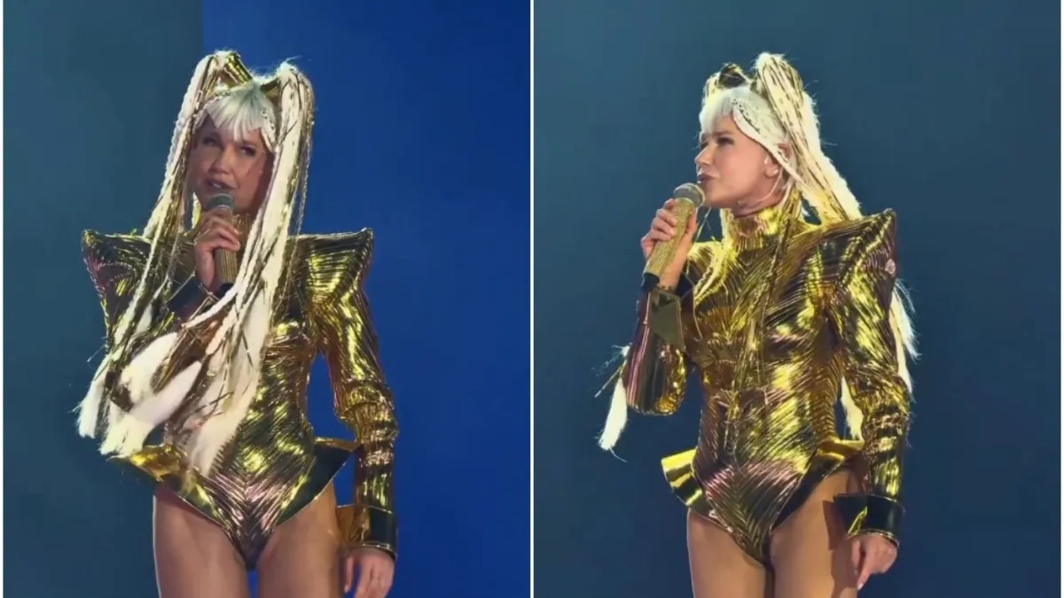 Xuxa voltou a ser alvo de comentários por causa dos figurinos cavados usados na turnê O Último Voo da Nave