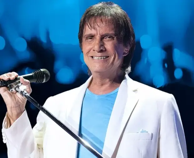 Roberto Carlos anunciou a saída de Leonardo Esteves, filho de Erasmo Carlos, da equipe responsável pela contratação de shows. Créditos: Reprodução/Instagram