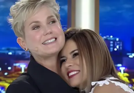 Xuxa respondeu às críticas de Mara Maravilha em um comentário nas redes sociais e disse que a apresentadora "só quer aparecer". Créditos: Reprodução/Instagram