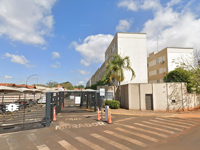 Uma casa em São Gonçalo (RJ) pode ser arrematada por pouco mais de R$ 48 mil durante o leilão online.
Crédito: Divulgação/Caixa