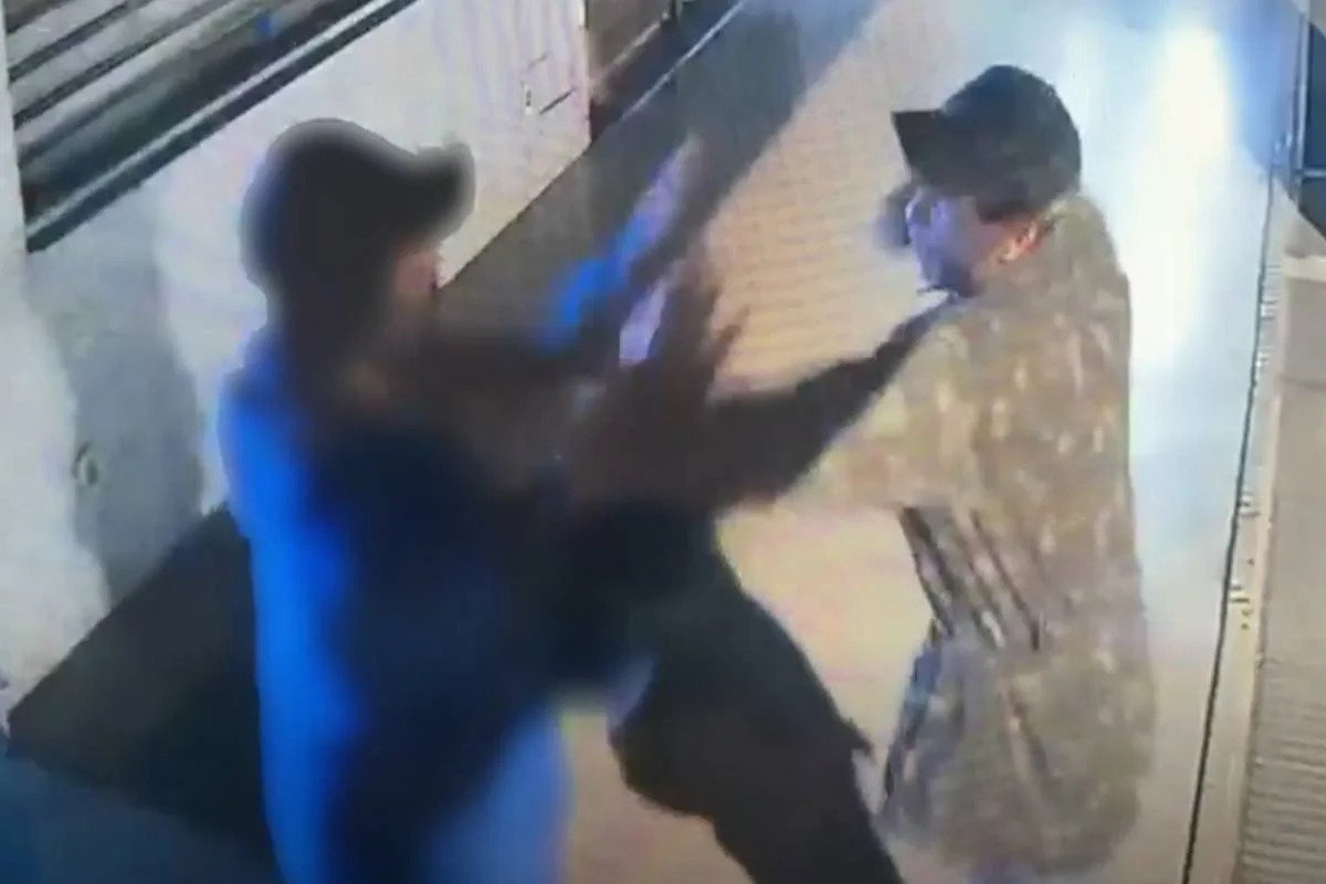 zelador agressão