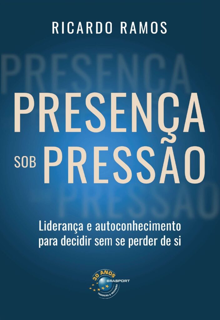 Em “Presença Sob Pressão”, Ricardo Ramos questiona a cultura da resposta imediata e propõe micropráticas para líderes.