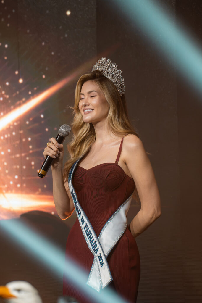 Cirurgiã-dentista, palestrante e influenciadora, Amanda Girotto tenta transformar sua trajetória pessoal em um dos diferenciais na disputa pelo Miss Universe São Paulo.