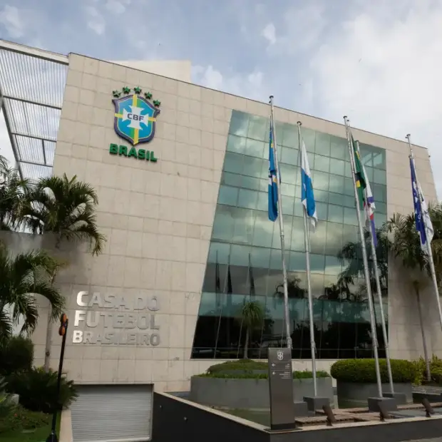 sede da confederacao brasileira de futebol cbf na barra da tijuca.0809210153