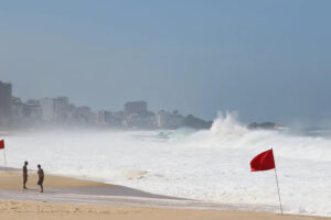 ressaca do mar rio de janeiro
