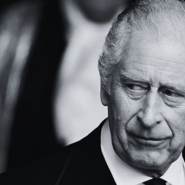 Rei Charles teve morte anunciada por engano em rádio britânica