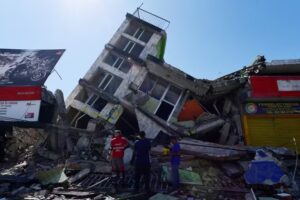 afp 20260810 c4cn42c v1 midres colombiaearthquake