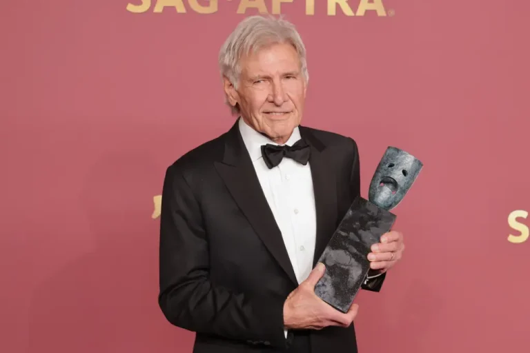 Harrison Ford também revelou que não consegue escolher um filme favorito entre os trabalhos de sua extensa carreira.