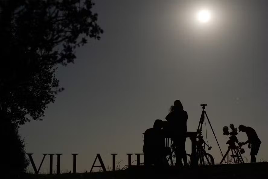 afp 20260810 c4cj3nh v1 midres spainastronomyeclipse